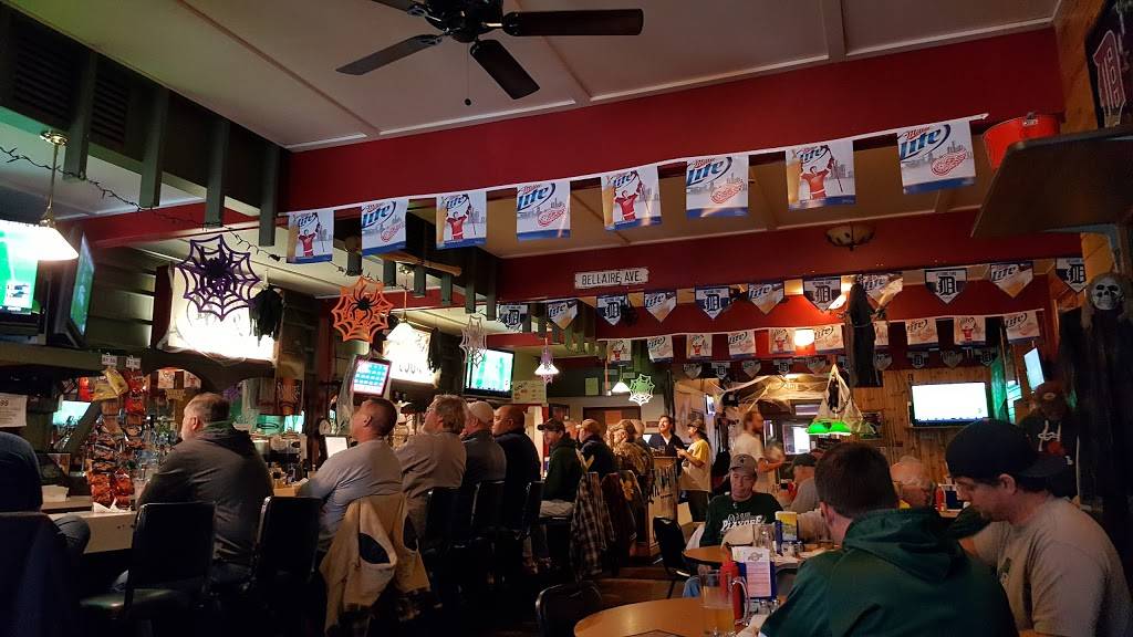 Bellaire Bar & Restaurant | restaurant | 217 N Bridge St, Bellaire, MI 49615, USA | 2313507165 OR +1 231-350-7165