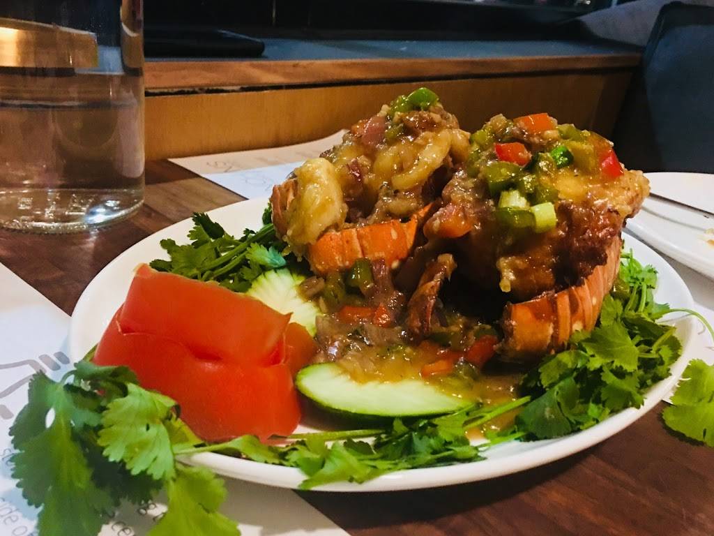 Inchins Bamboo Garden | restaurant | 9601 N Tryon St, Charlotte, NC 28262, USA | 9805853850 OR +1 980-585-3850