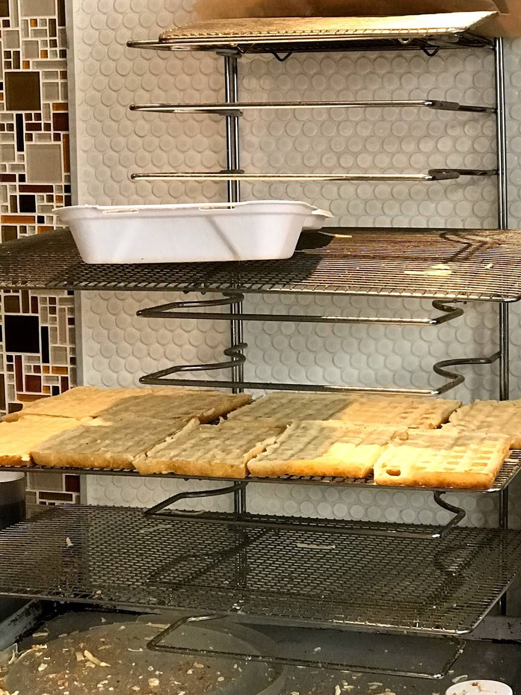 Wicked Waffle | meal takeaway | 1712 I St NW, Washington, DC 20006, USA | 2029442700 OR +1 202-944-2700