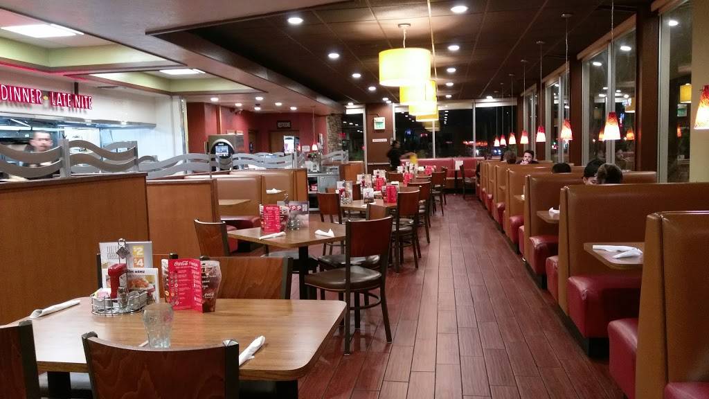 Dennys | restaurant | 13302 Harbor Blvd, Garden Grove, CA 92843, USA | 7146387751 OR +1 714-638-7751