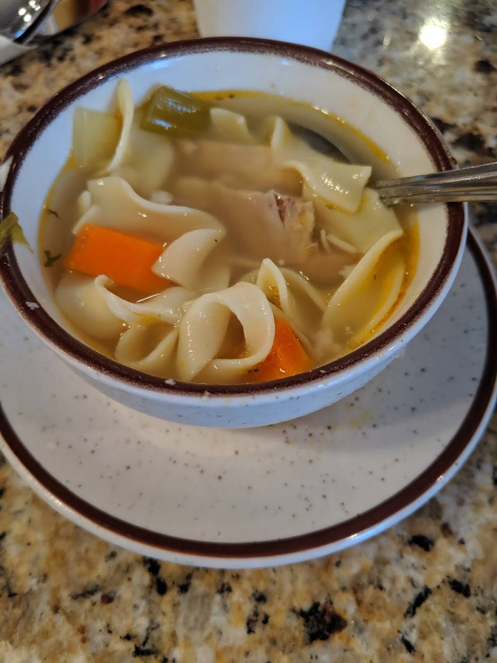 Old Port Restaurant | restaurant | 278 E 14 Mile Rd, Clawson, MI 48017, USA | 2485882660 OR +1 248-588-2660