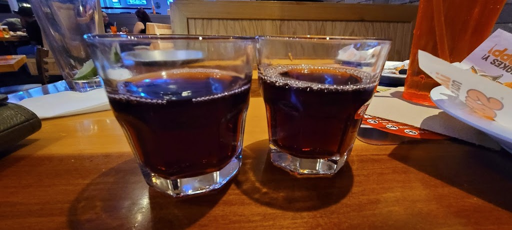 Hooters | restaurant | 7280 E Broadway Blvd, Tucson, AZ 85710, USA | 5203520343 OR +1 520-352-0343