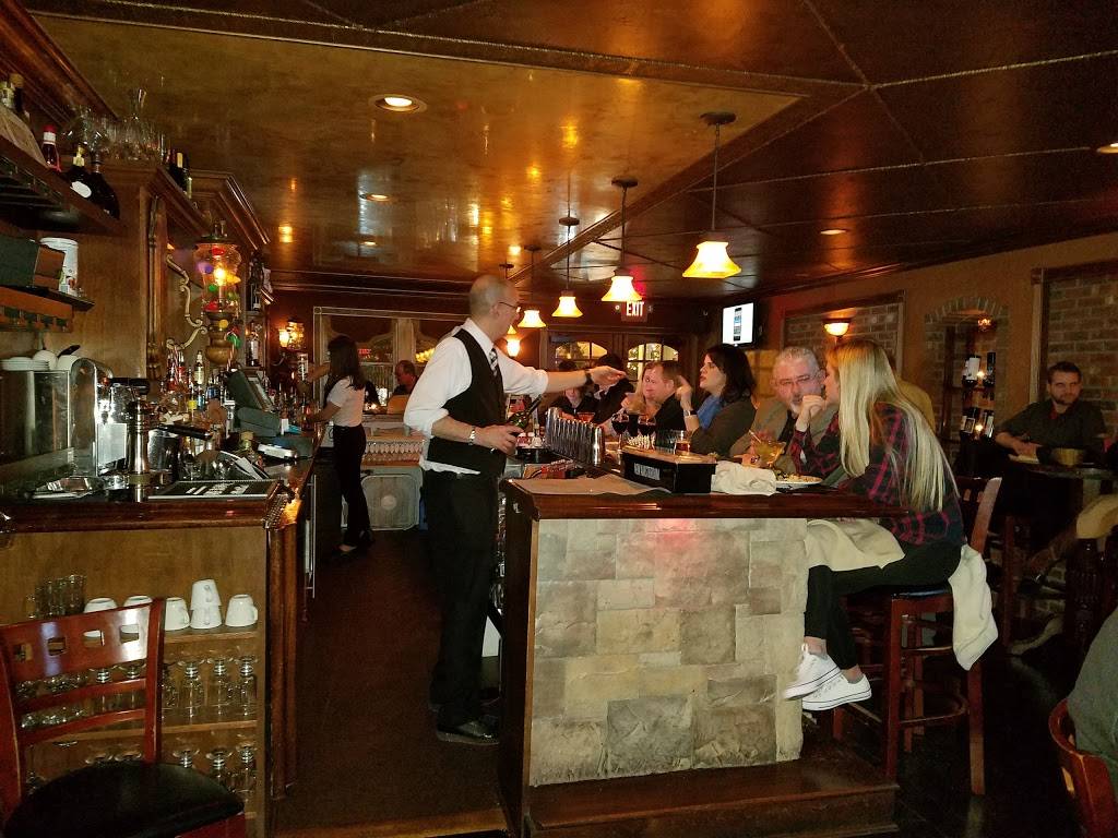 Ricks On Main | restaurant | 687 E Main St, East Aurora, NY 14052, USA | 7166521253 OR +1 716-652-1253