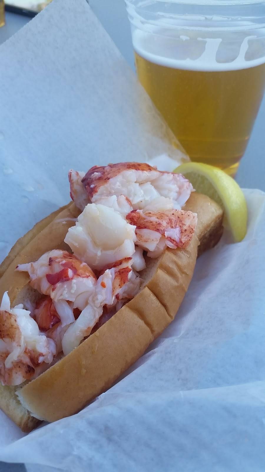 Random Beer Garden | restaurant | 11 Upper Cibolo Creek Rd, Boerne, TX 78006, USA | 8304283026 OR +1 830-428-3026