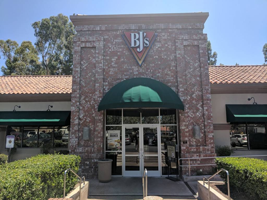 BJs Restaurant & Brewhouse | restaurant | 3955 Thousand Oaks Blvd, Westlake Village, CA 91362, USA | 8054979393 OR +1 805-497-9393