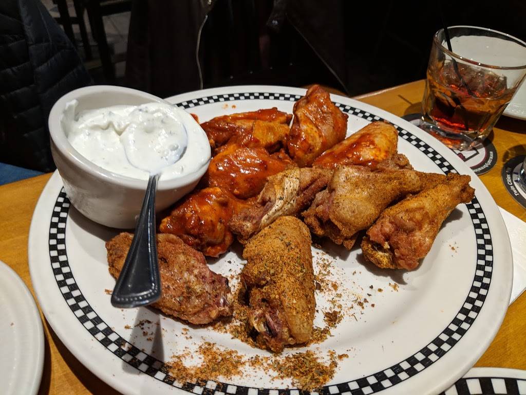 Tailgate Sports Cafe, Best Sports Bar in South Minneapolis | night club | 6050 Nicollet Ave, Minneapolis, MN 55419, USA | 6128615600 OR +1 612-861-5600