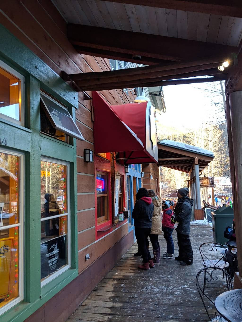 Snack Shack | restaurant | 219 River Run Rd, Keystone, CO 80435, USA | 9704687449 OR +1 970-468-7449