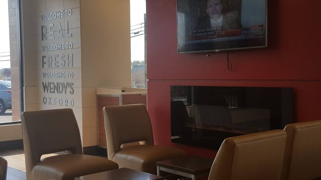 Wendys | restaurant | 1904 Jackson Ave W, Oxford, MS 38655, USA | 6622349207 OR +1 662-234-9207