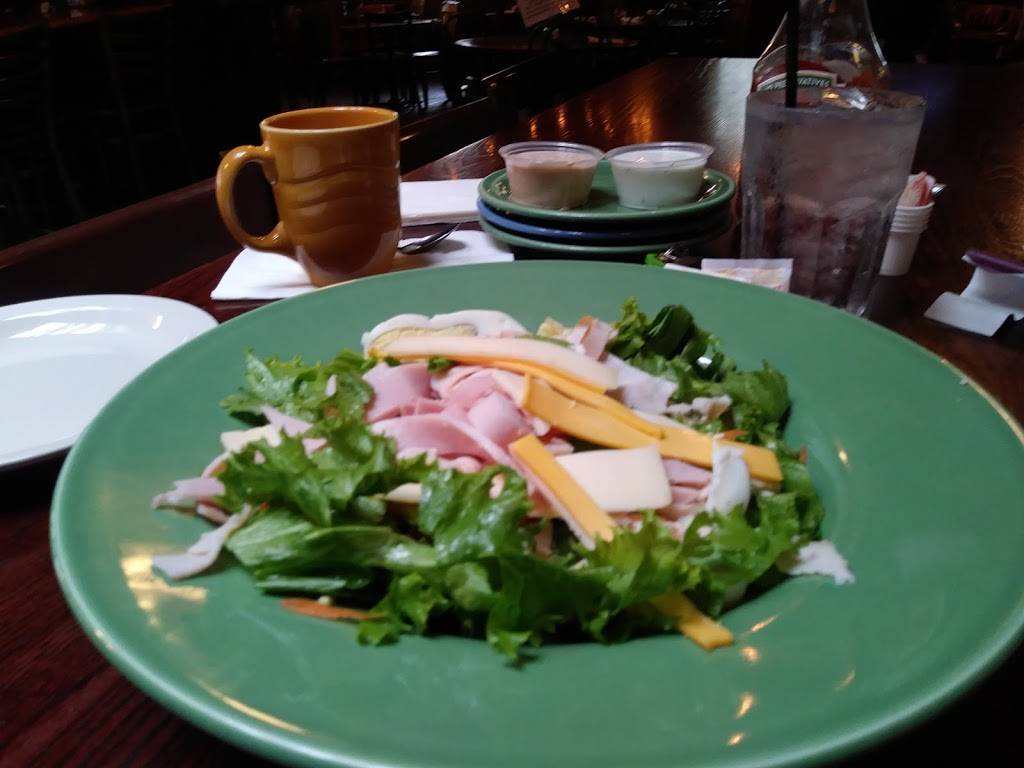 Andrews on the Corner | restaurant | 201 Jos Campau, Detroit, MI 48207, USA | 3132598325 OR +1 313-259-8325