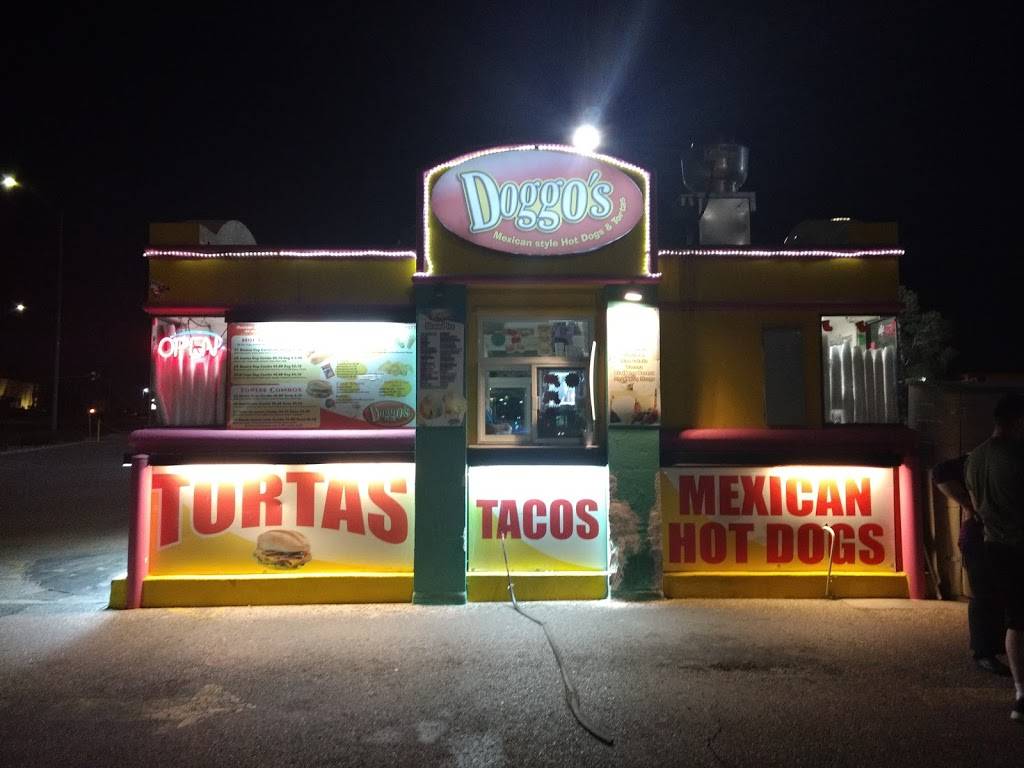 Doggos - Tacos Burritos Juarez Hot Dogs Tortas | meal takeaway | 3333 N Mesa St b, El Paso, TX 79902, USA | 9157101709 OR +1 915-710-1709