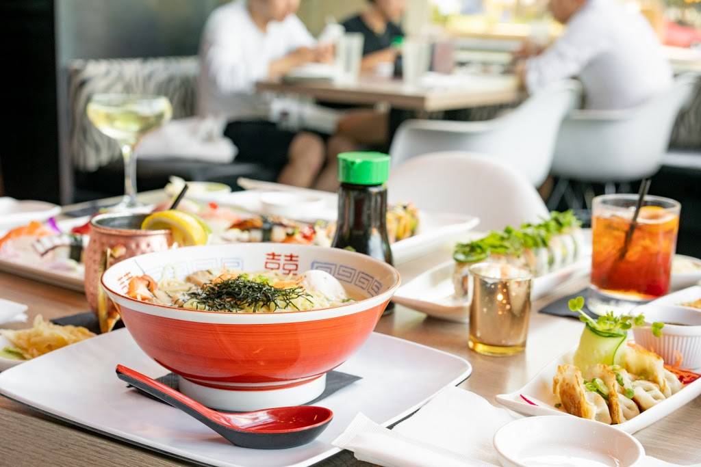 Sushi Rock | restaurant | 1900 Clarendon Blvd, Arlington, VA 22201, USA | 5713128027 OR +1 571-312-8027