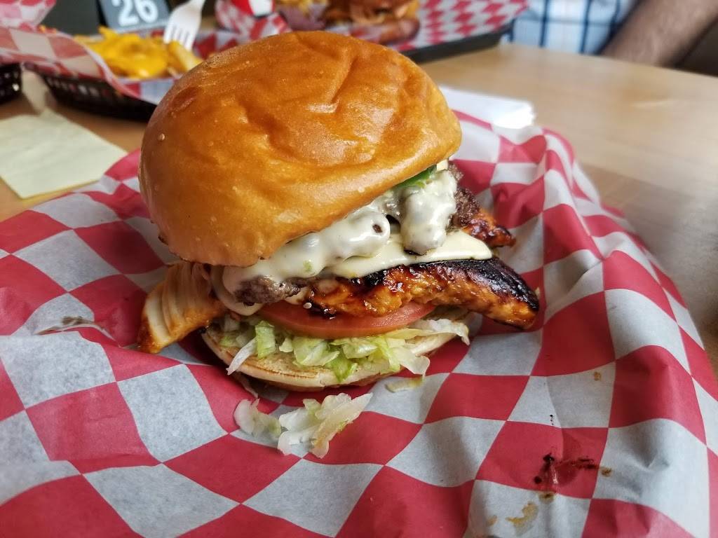 Zos Good Burger | restaurant | 2894 W Grand Blvd, Detroit, MI 48202, USA | 3137710022 OR +1 313-771-0022