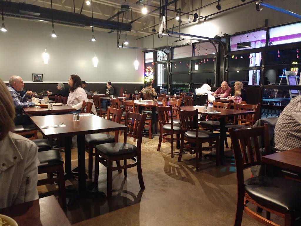 Caliente Kitchen and Bar | restaurant | 17302 140th Ave NE, Woodinville, WA 98072, USA | 4258922639 OR +1 425-892-2639