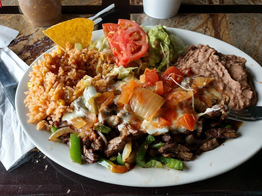 Vallarta Grill | restaurant | 6810 Northwest Loop 410, San Antonio, TX 78238, USA | 2105208400 OR +1 210-520-8400