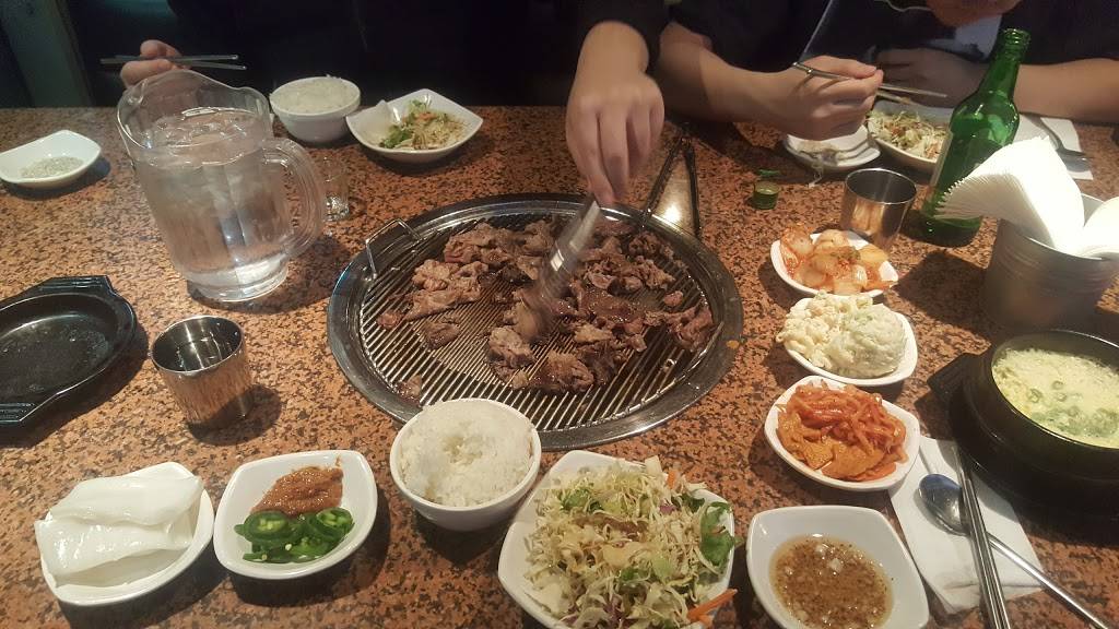 Korean BBQ King | restaurant | 3747 Foothill Blvd, Glendale, CA 91214, USA | 8189571442 OR +1 818-957-1442