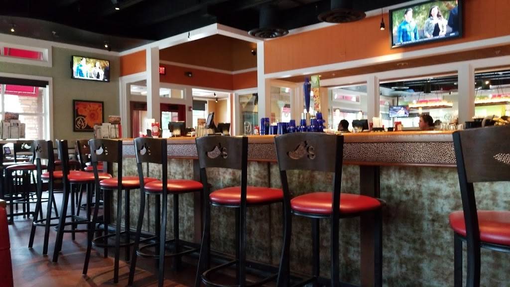 Chilis Grill & Bar | meal takeaway | 1634 W Orange Blossom Trail, Apopka, FL 32712, USA | 4078804957 OR +1 407-880-4957