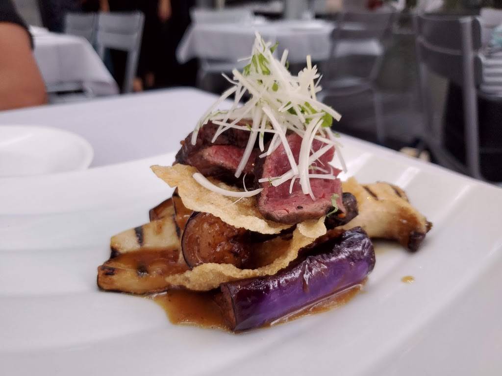 Le Filet | restaurant | 219 Avenue du Mont-Royal O, Montréal, QC H2T 2T2, Canada | 5143606060 OR +1 514-360-6060