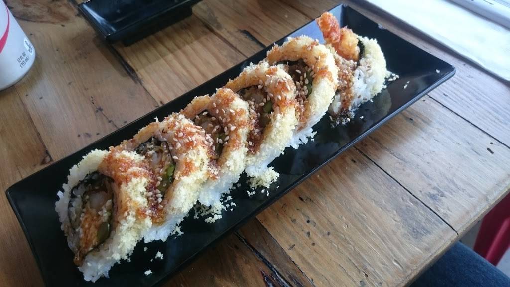 ezze sushi | restaurant | 650 south grand ave. 104, Glendora, CA 91740, USA | 6263358884 OR +1 626-335-8884