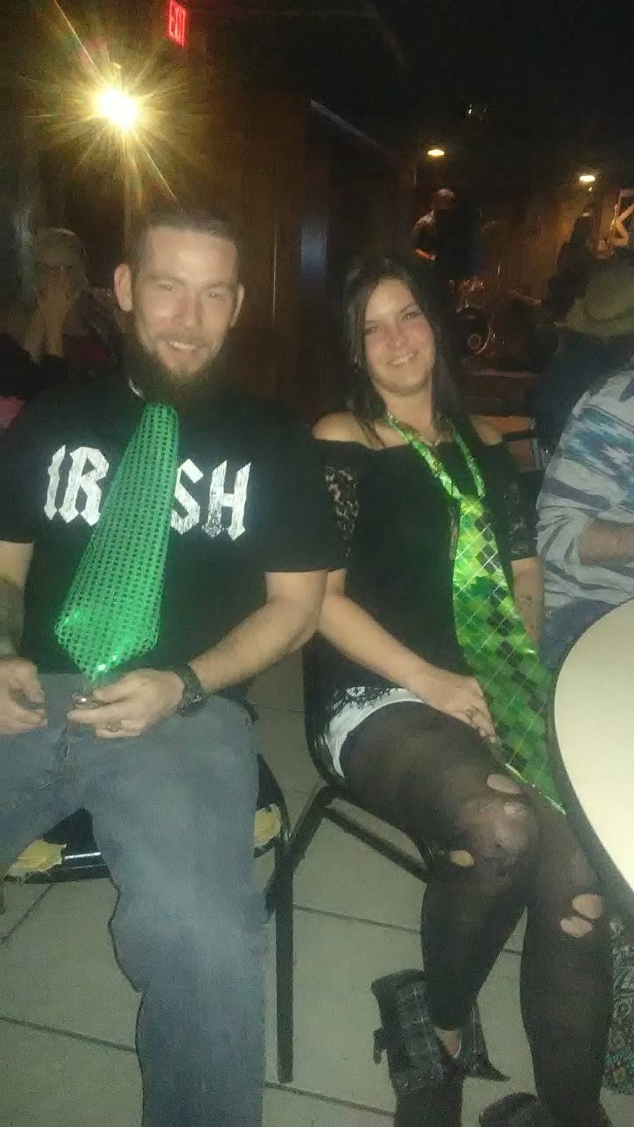 Southern Star Restaurant | restaurant | 53 Lakewood Dr, Beechgrove, TN 37018, USA | 9313940718 OR +1 931-394-0718