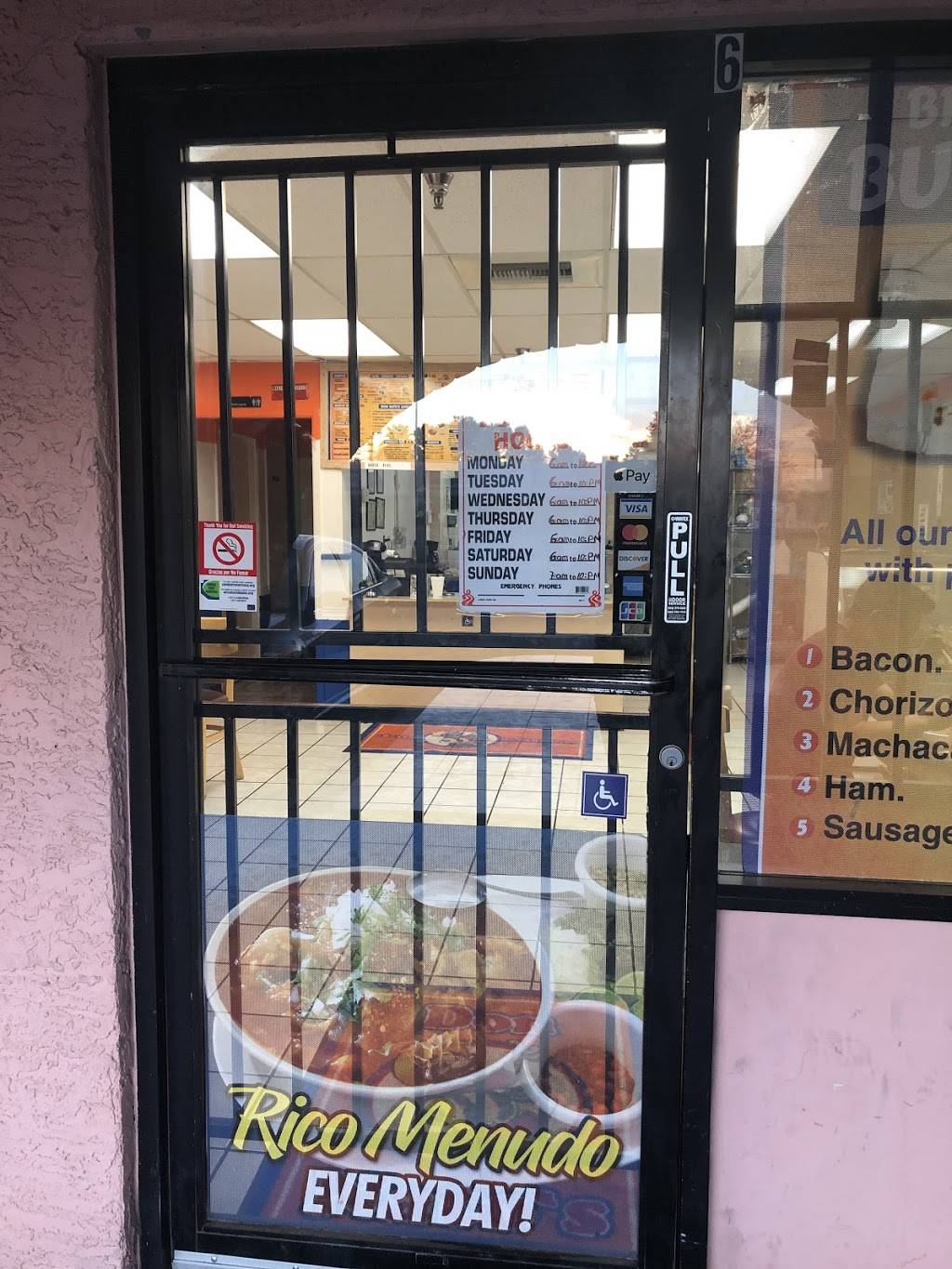 M&M Mexican Food | restaurant | 777 N Arizona Ave, Chandler, AZ 85225, USA | 4807868500 OR +1 480-786-8500