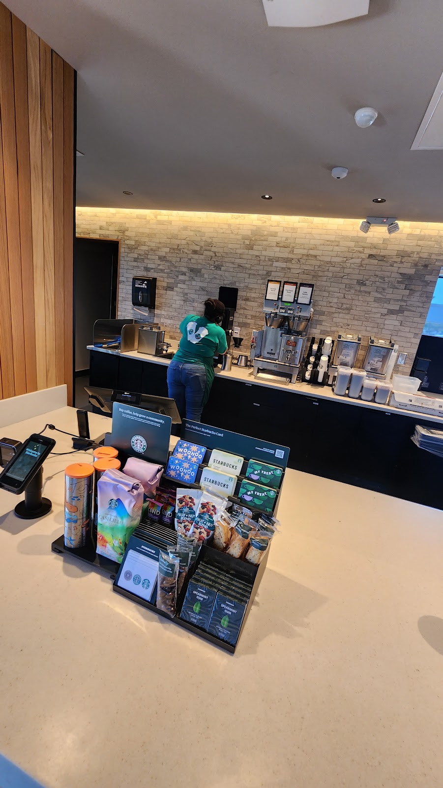 Starbucks | cafe | 1216 Uvalde Rd, Houston, TX 77015, USA | 8329175935 OR +1 832-917-5935