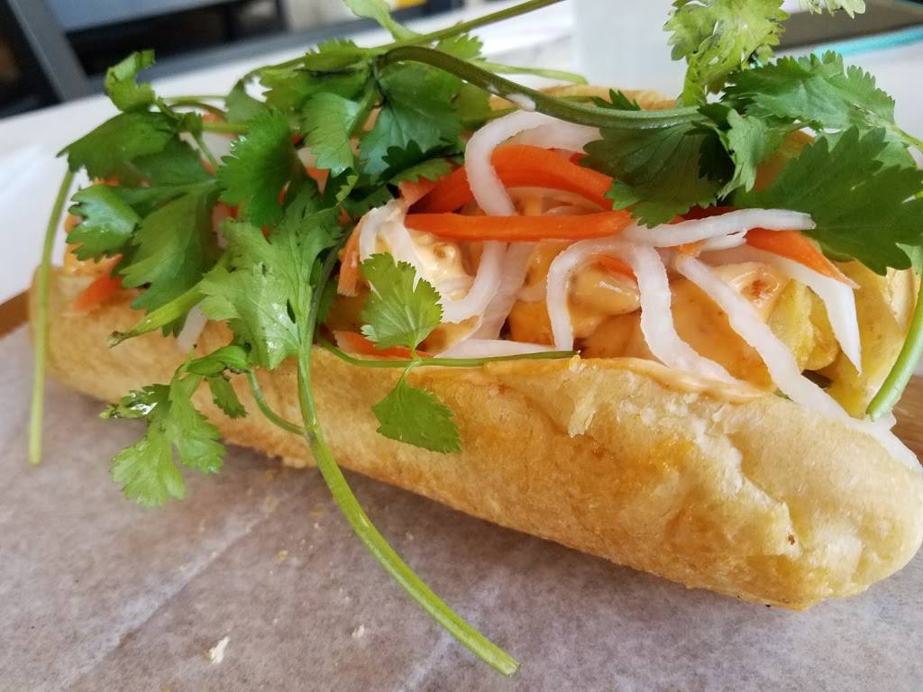 Ba Chi Canteen | restaurant | 7900 Maple St, New Orleans, LA 70118, USA | 5043735628 OR +1 504-373-5628