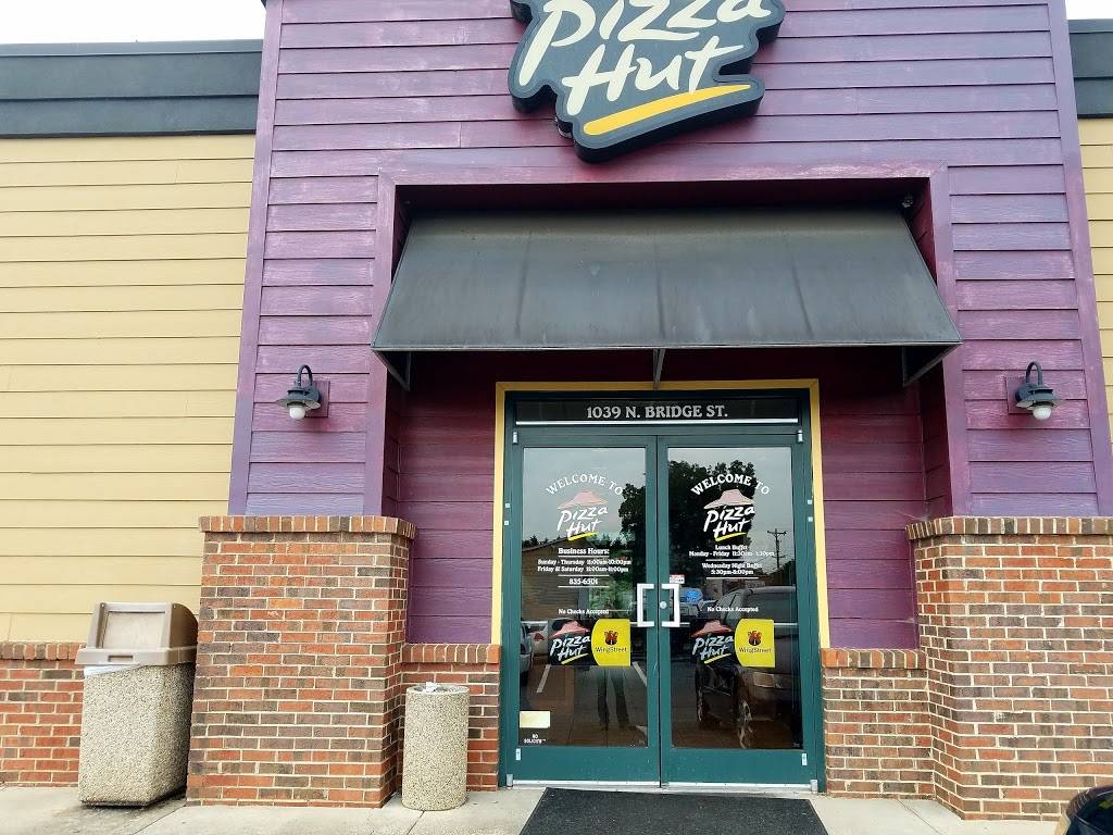 Pizza Hut | restaurant | 1039 N Bridge St, Elkin, NC 28621, USA | 3368356501 OR +1 336-835-6501