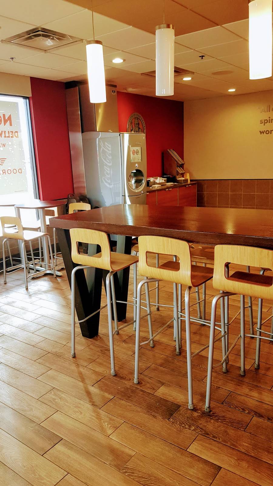 Wendys | restaurant | 424 S Schmale Rd, Carol Stream, IL 60188, USA | 6306684790 OR +1 630-668-4790