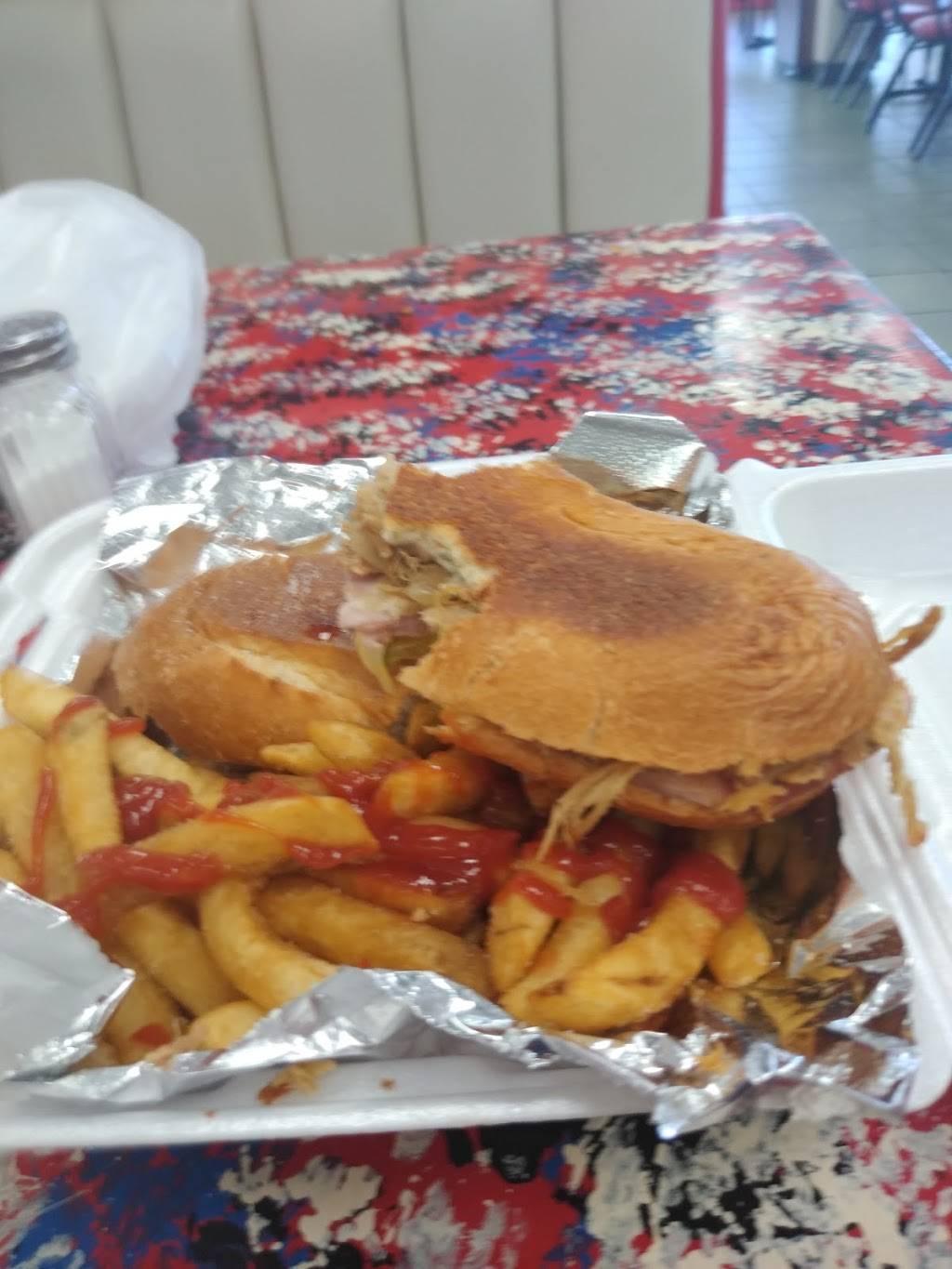 Cafeteria Cubana | restaurant | 2680 S Maryland Pkwy, Las Vegas, NV 89109, USA | 7024855930 OR +1 702-485-5930