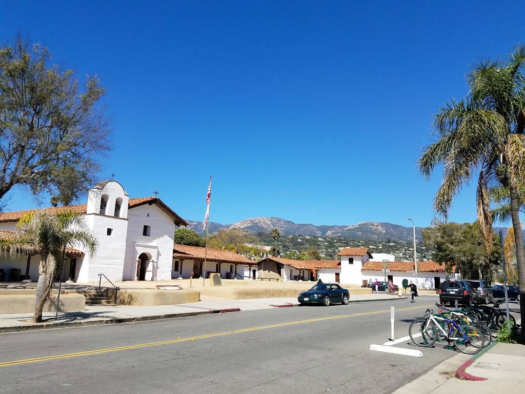 Three Pickles Subs & Sandwiches | meal takeaway | 126 E Canon Perdido St, Santa Barbara, CA 93101, USA | 8059651015 OR +1 805-965-1015