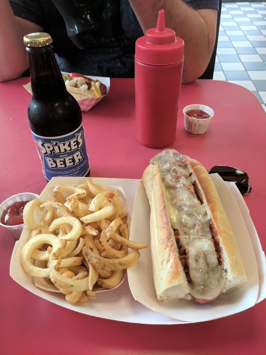 Spikes JYD | restaurant | 485 Branch Ave, Providence, RI 02904, USA | 4018616888 OR +1 401-861-6888