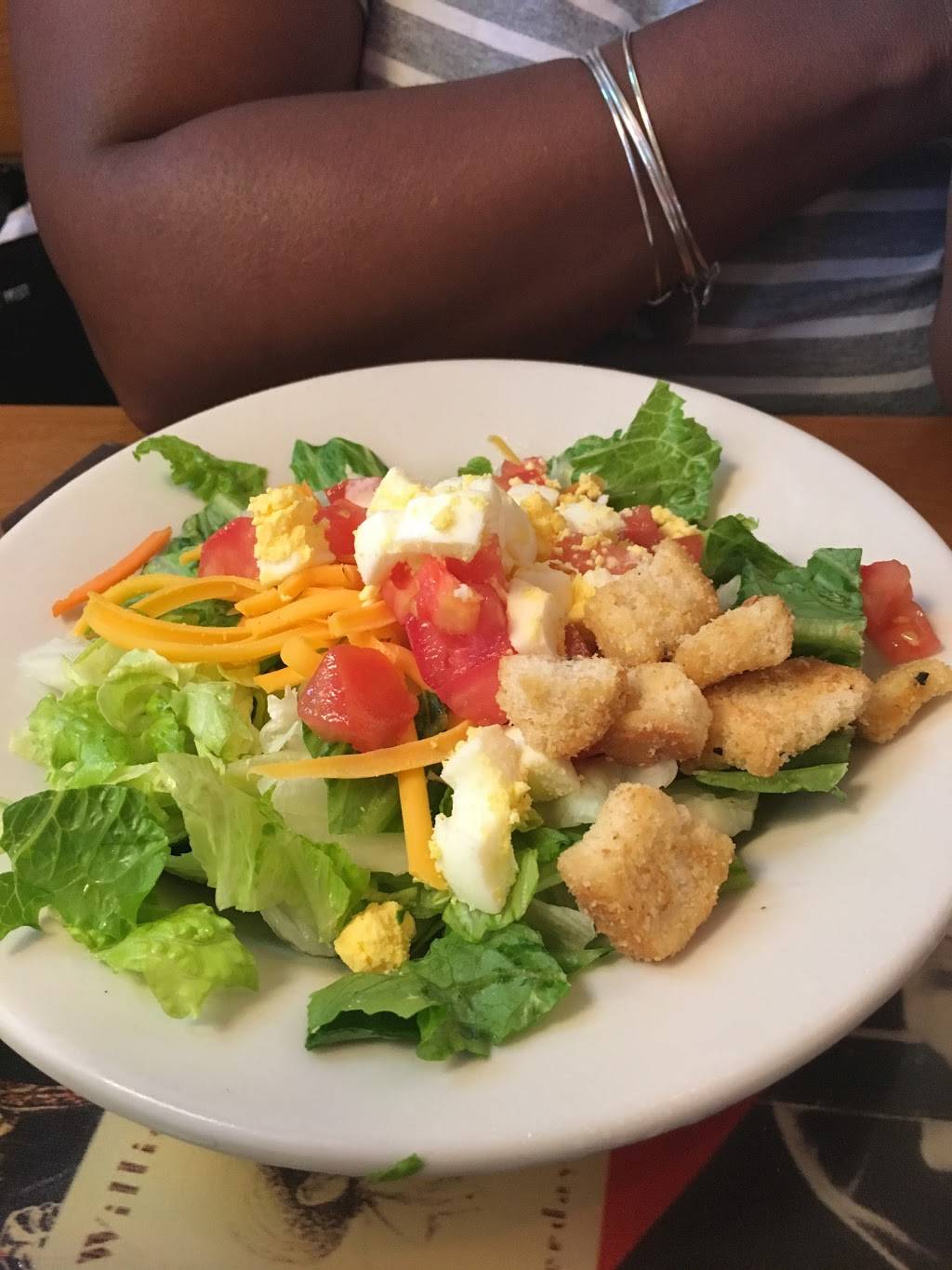 Texas Roadhouse | restaurant | 45255 Abell House Ln, California, MD 20619, USA | 3017376052 OR +1 301-737-6052