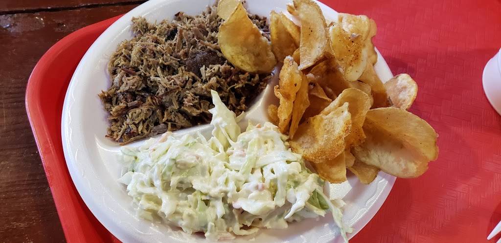 Cherry Red Roasters BBQ & Catering | restaurant | 207 E Delaware St, Dwight, IL 60420, USA | 8155841227 OR +1 815-584-1227