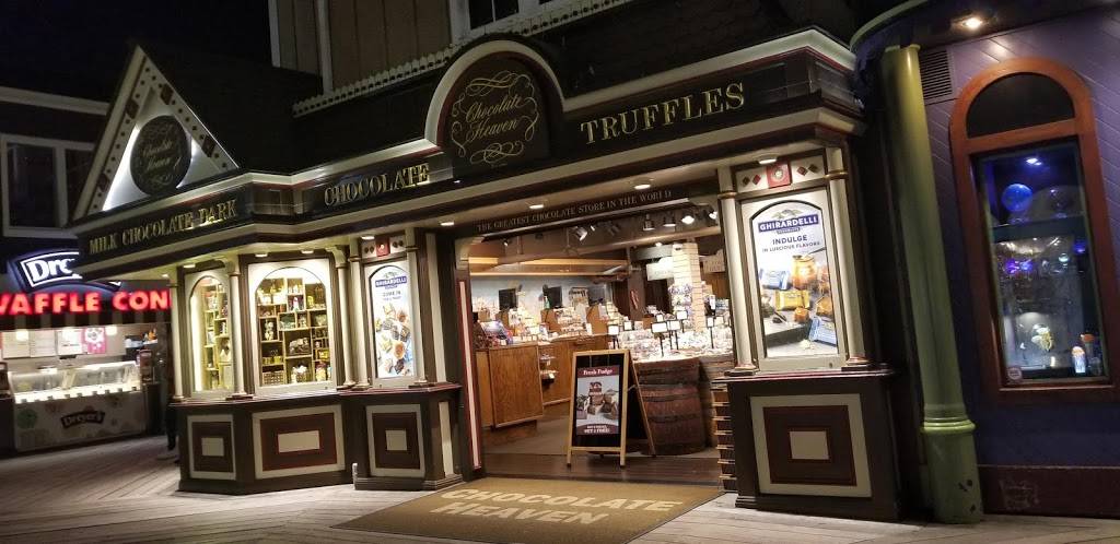 Boudin Bakery & Cafe | bakery | Pier 39, Space 5-Q, Pier 39, San Francisco, CA 94133, USA | 4154210185 OR +1 415-421-0185