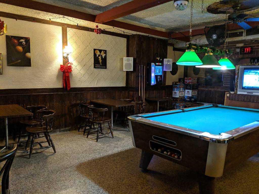 Flamingo Restaurant | restaurant | 2104 Danforth Ave, Toronto, ON M4C 1J9, Canada | 4164223710 OR +1 416-422-3710