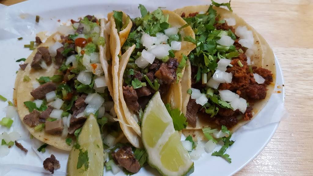 Burrito Charro | restaurant | 707 Pulaski Hwy # 105, Bear, DE 19701, USA | 3023260900 OR +1 302-326-0900