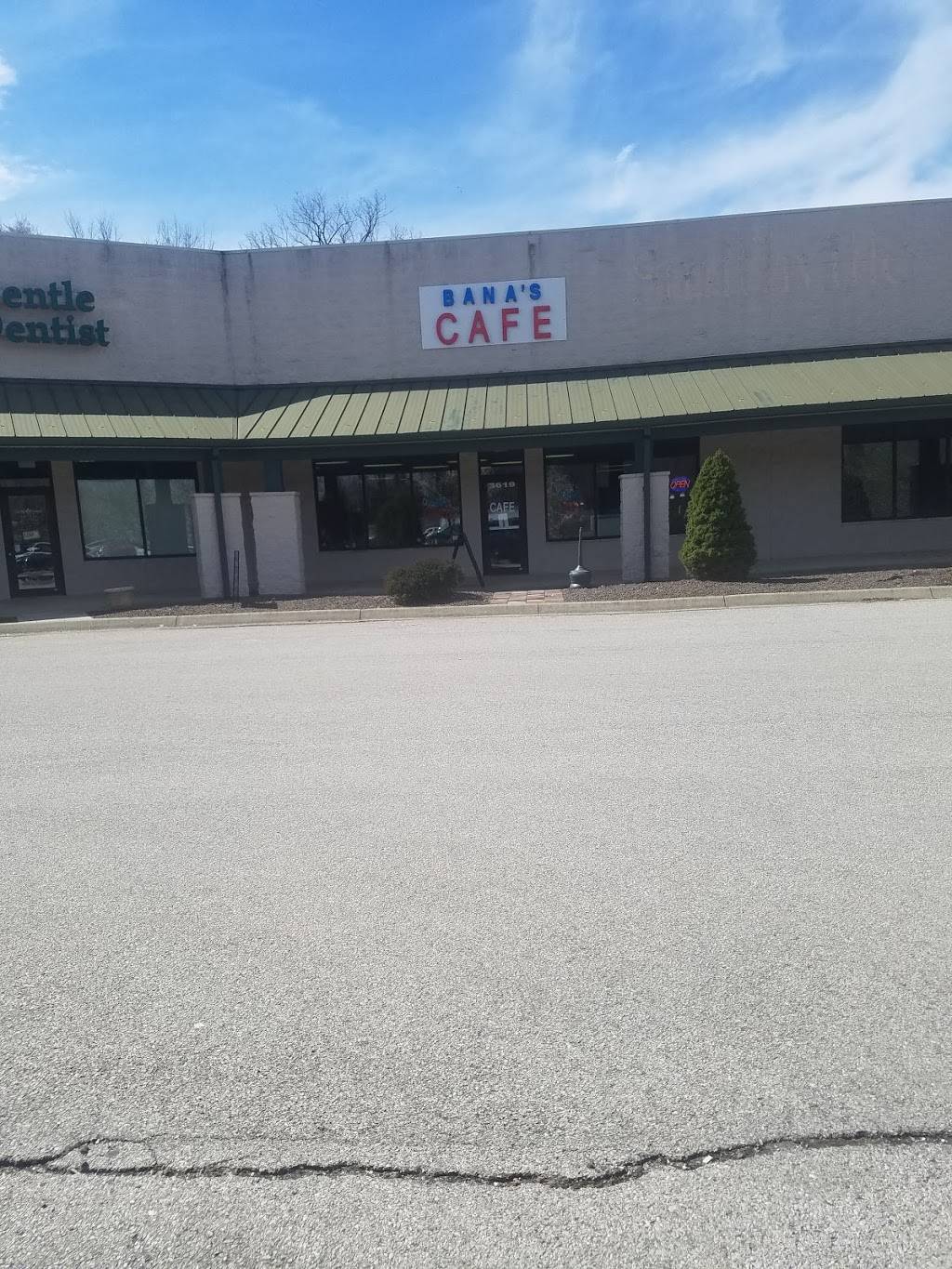 Banas Cafe | restaurant | 3635 State Rd 46, Bloomington, IN 47404, USA | 8128762227 OR +1 812-876-2227