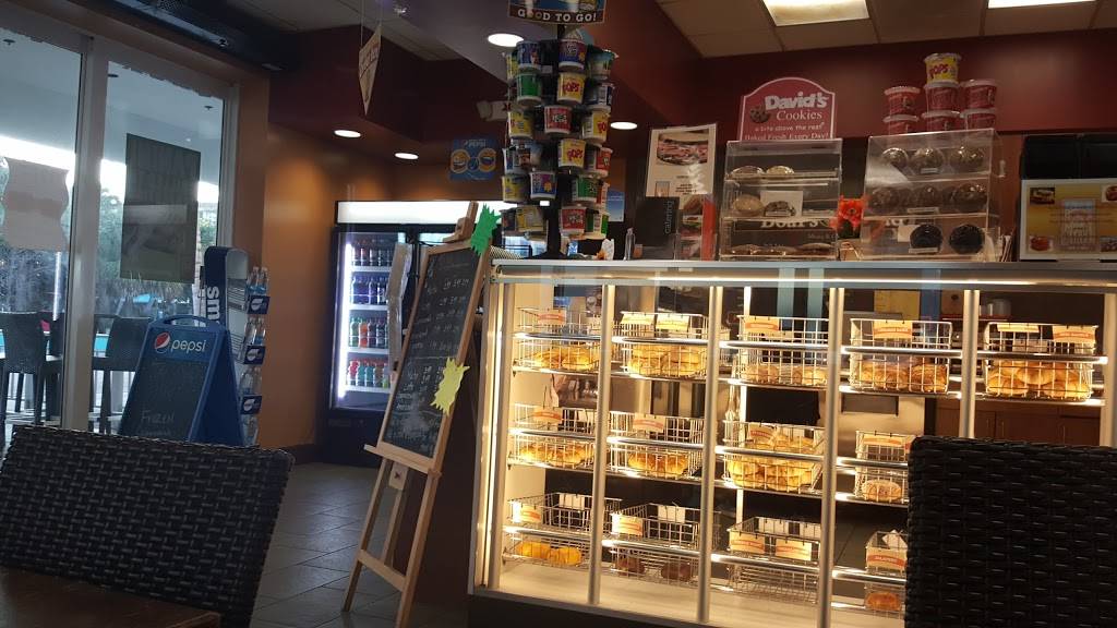 New York Bagel Cafe & Deli | cafe | 2419 N Ocean Dr, Singer Island, FL 33404, USA | 5616127835 OR +1 561-612-7835