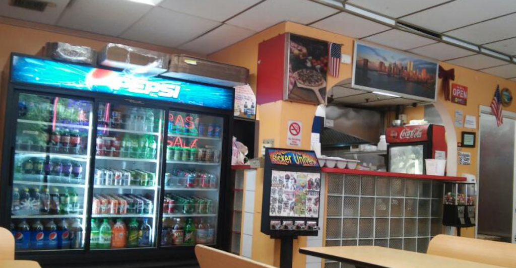 Empire Pizza | meal delivery | 214 Dickinson St, Springfield, MA 01108, USA | 4137323500 OR +1 413-732-3500