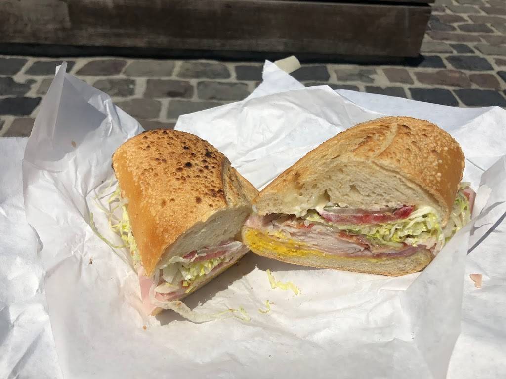 Freddies Sandwiches | meal takeaway | 300 Francisco St, San Francisco, CA 94133, USA | 4154332882 OR +1 415-433-2882