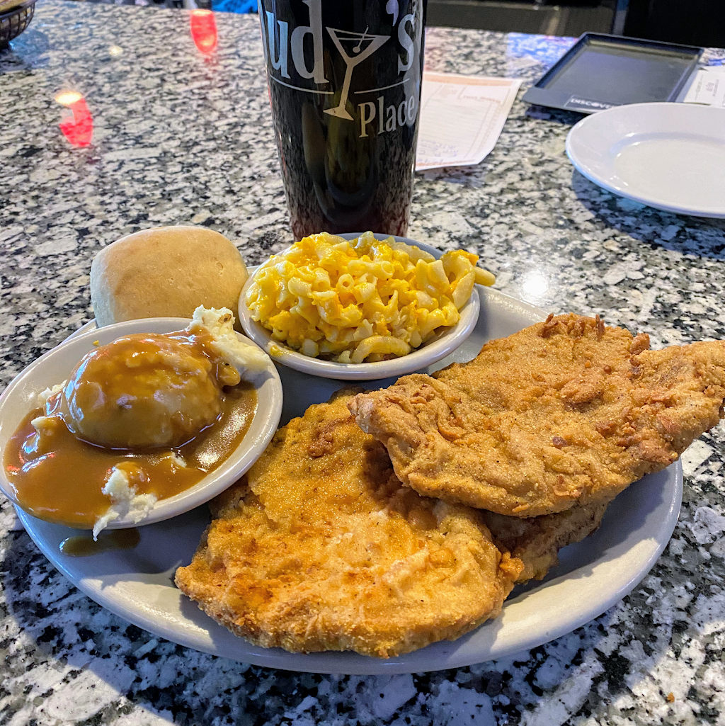 Judys Place | restaurant | 3977 Government Blvd, Mobile, AL 36693, USA | 2516654547 OR +1 251-665-4547