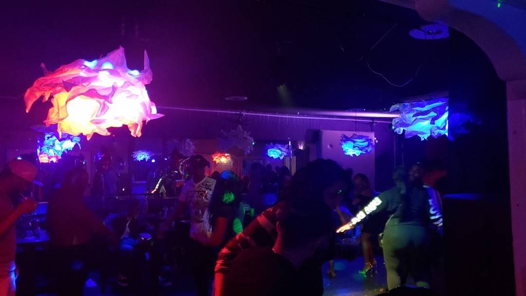 Old School Sundays @Caribbean Knights | restaurant | 2440 Las Vegas Blvd N, North Las Vegas, NV 89030, USA | 5103506623 OR +1 510-350-6623