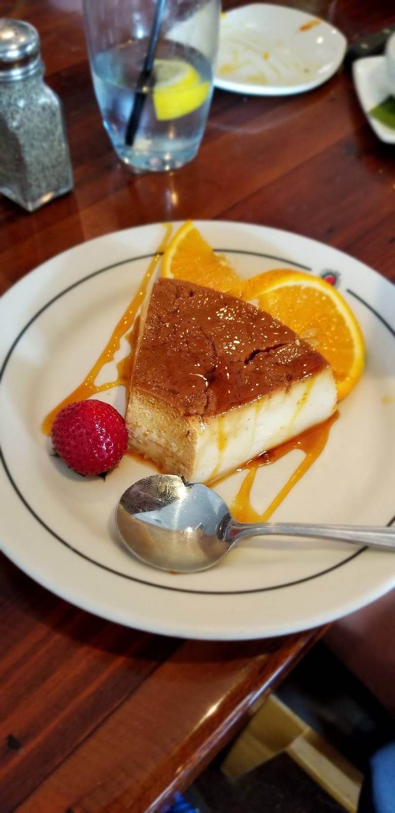 Cantina Laredo | restaurant | 6025 Royal Ln #250, Dallas, TX 75230, USA | 2142651610 OR +1 214-265-1610