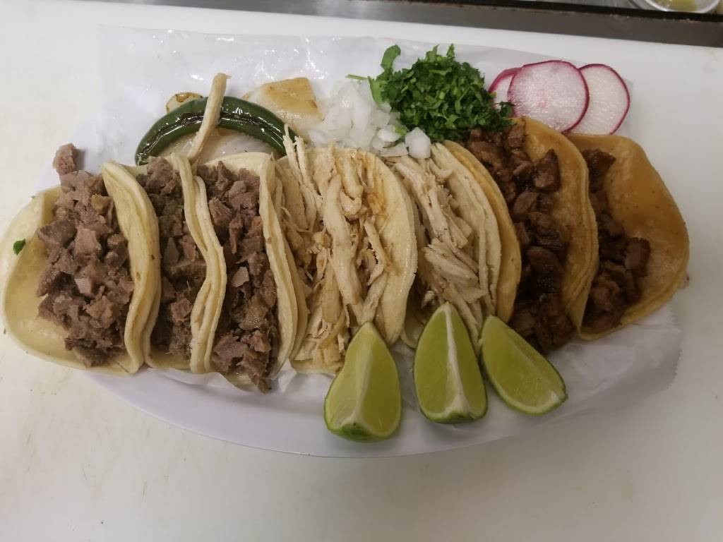 Siete 7 Salsas Taqueria | restaurant | 2500, 11555 Jupiter Rd, Dallas, TX 75218, USA | 9728076255 OR +1 972-807-6255