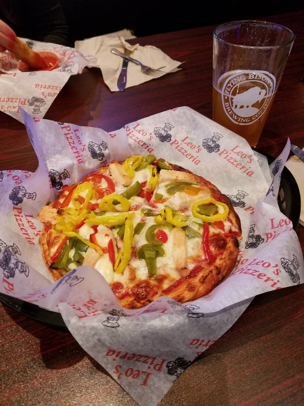 Leos Pizzeria | restaurant | 2220 Southwestern Blvd, West Seneca, NY 14224, USA | 7166748888 OR +1 716-674-8888