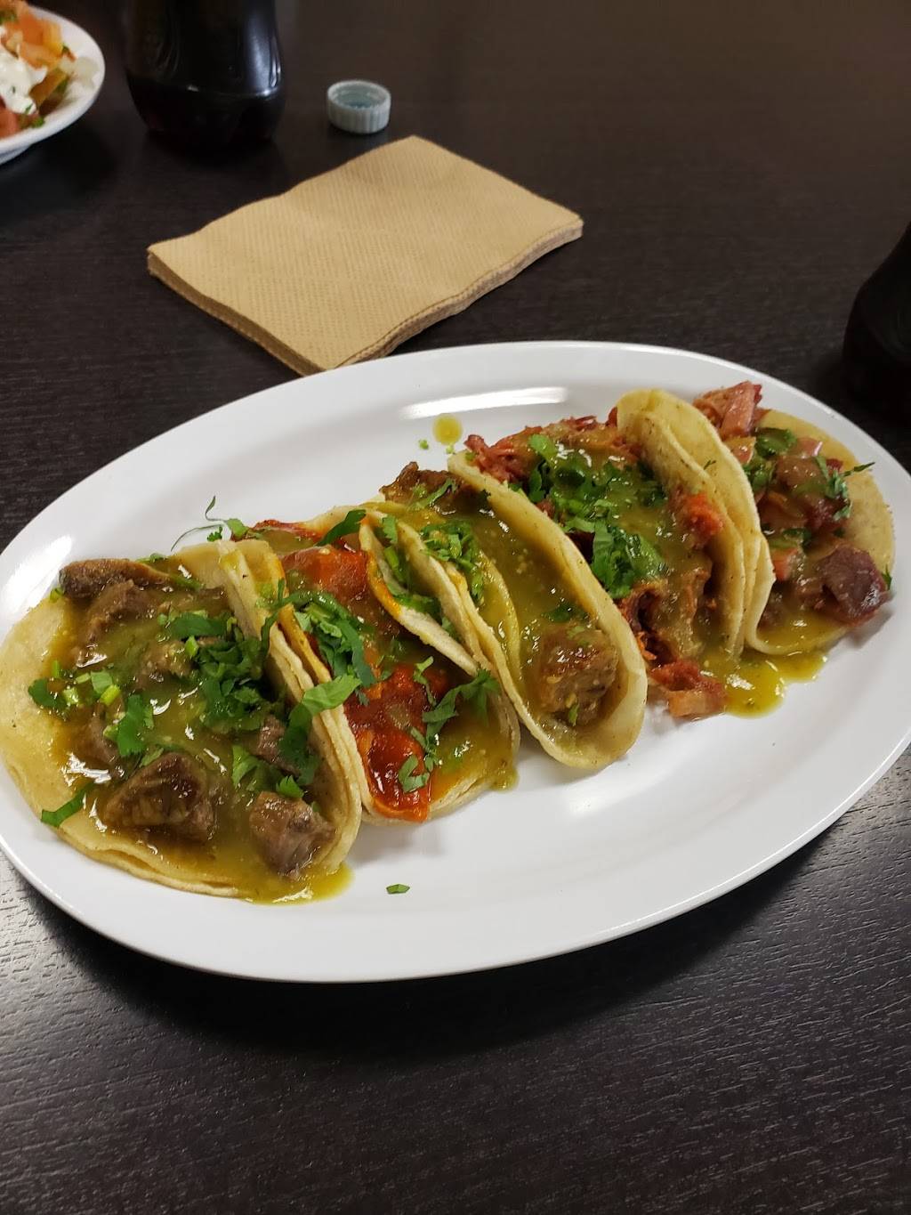 Tacos Poncitlan | restaurant | 5467, 2291 Lincoln Ave, Altadena, CA 91001, USA | 6263980439 OR +1 626-398-0439
