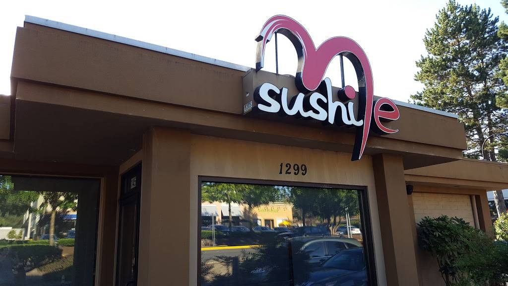 Sushi Me | restaurant | 1299 156th Ave NE, Bellevue, WA 98007, USA | 4256449800 OR +1 425-644-9800