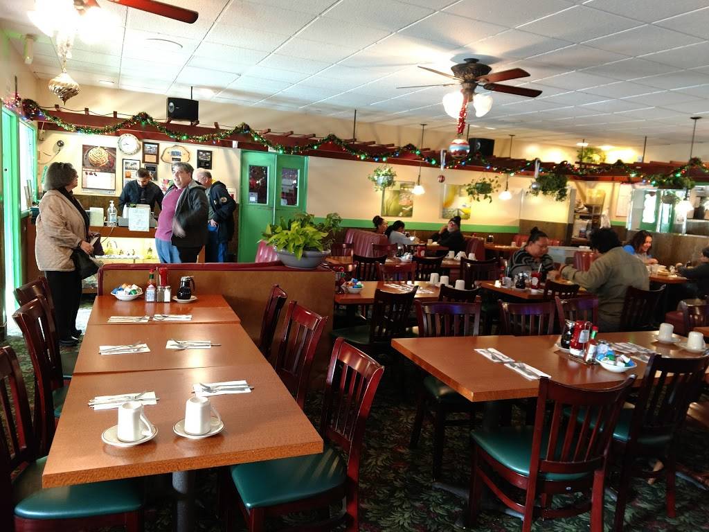 Evergreen Inn & Pub | restaurant | 3273 S White Rd, San Jose, CA 95148, USA | 4082388846 OR +1 408-238-8846