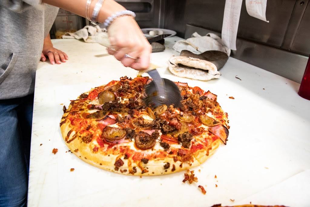 Pats Pizza Yarmouth | restaurant | 791 US-1, Yarmouth, ME 04096, USA | 2078463701 OR +1 207-846-3701