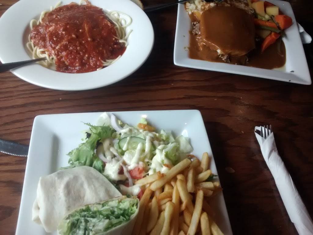 Flamingo Restaurant | restaurant | 435 OBrien Rd, Renfrew, ON K7V 3Z3, Canada | 6134324959 OR +1 613-432-4959